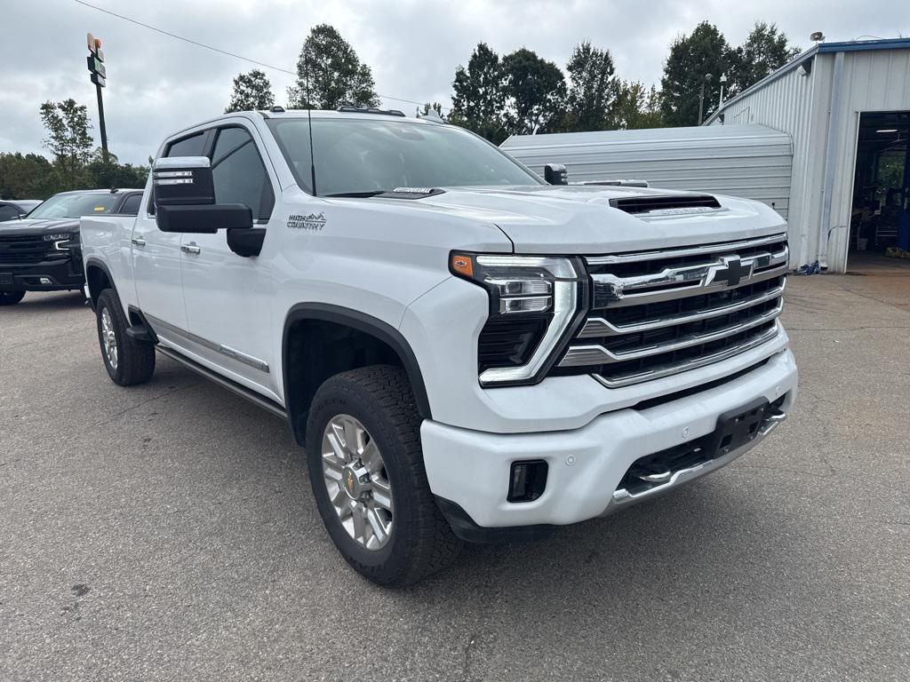 used 2024 Chevrolet Silverado 2500 car, priced at $72,980