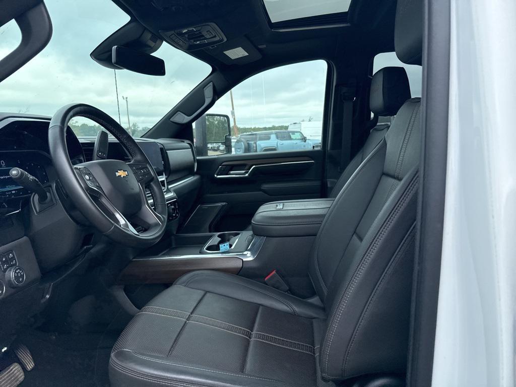 used 2024 Chevrolet Silverado 2500 car, priced at $72,980