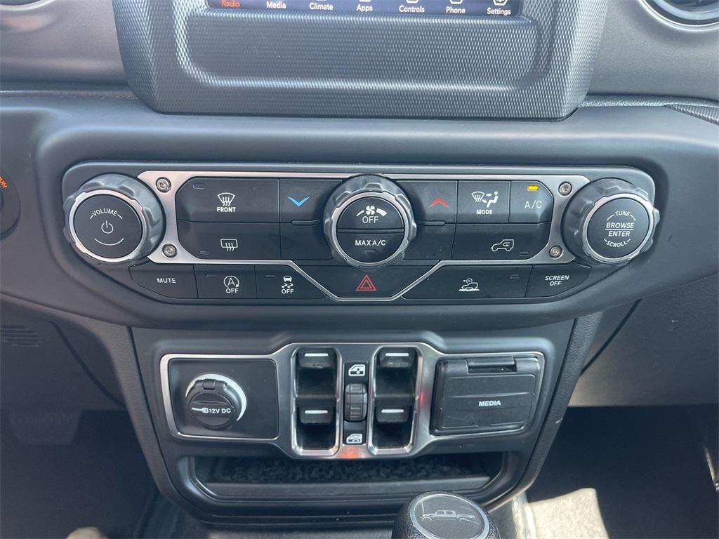 used 2023 Jeep Gladiator car, priced at $29,051