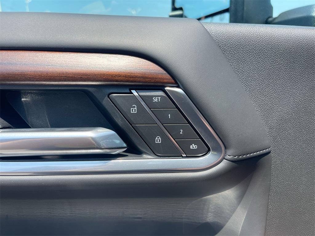 new 2025 GMC Sierra 3500 car, priced at $95,995