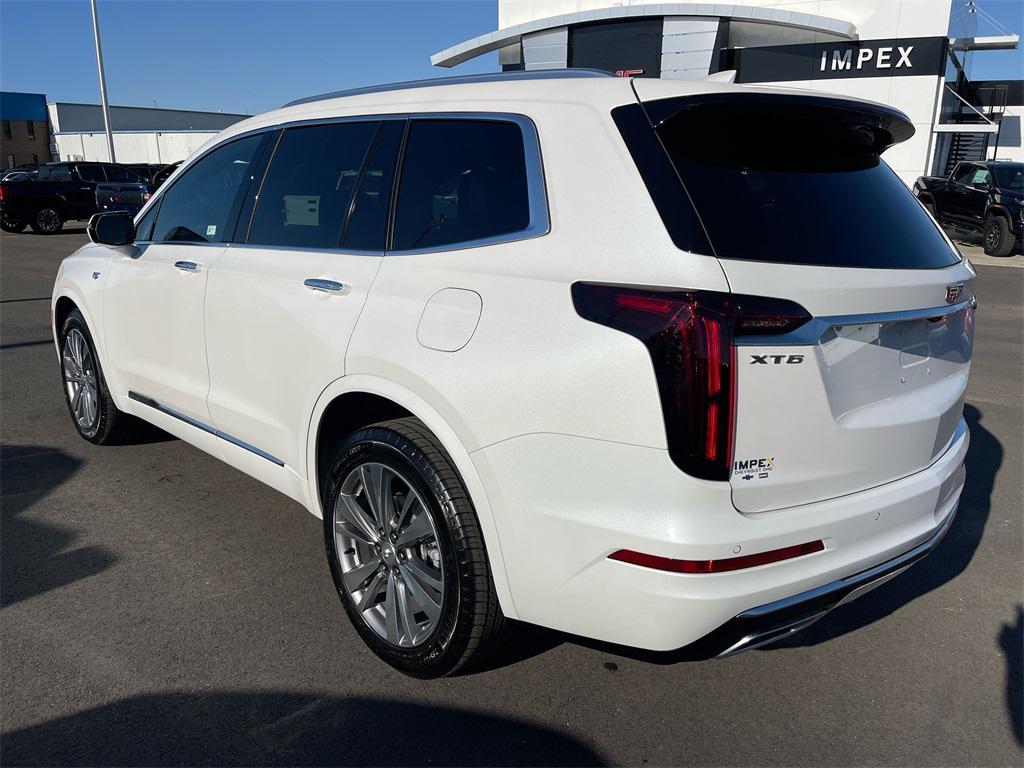 used 2024 Cadillac XT6 car, priced at $42,250