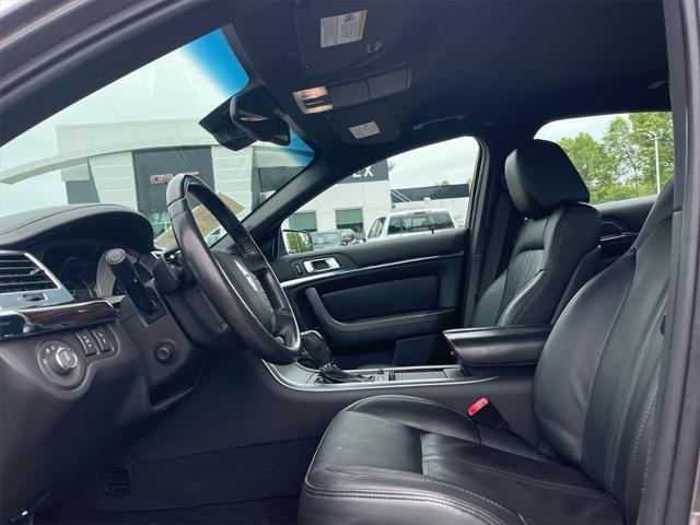 used 2011 Lincoln MKS car