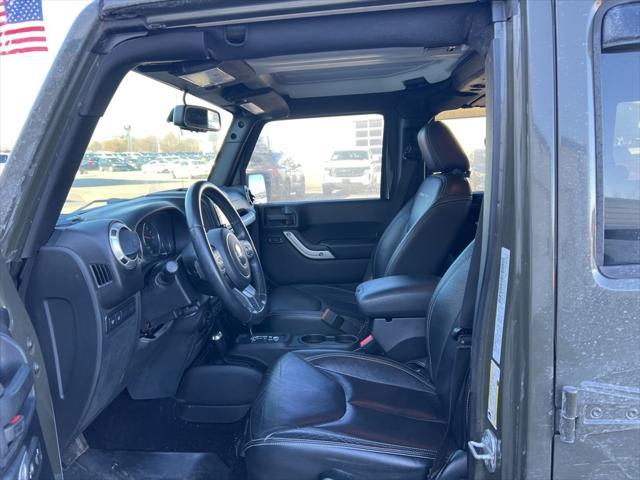 used 2015 Jeep Wrangler Unlimited car, priced at $22,550