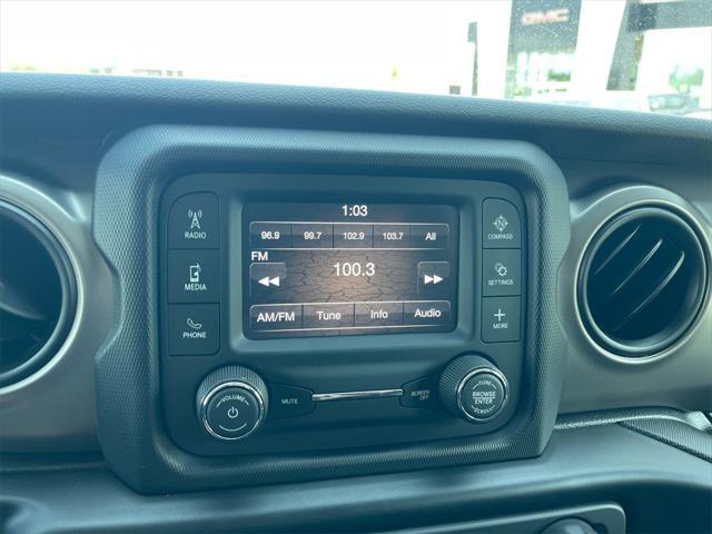 used 2020 Jeep Gladiator car, priced at $26,150