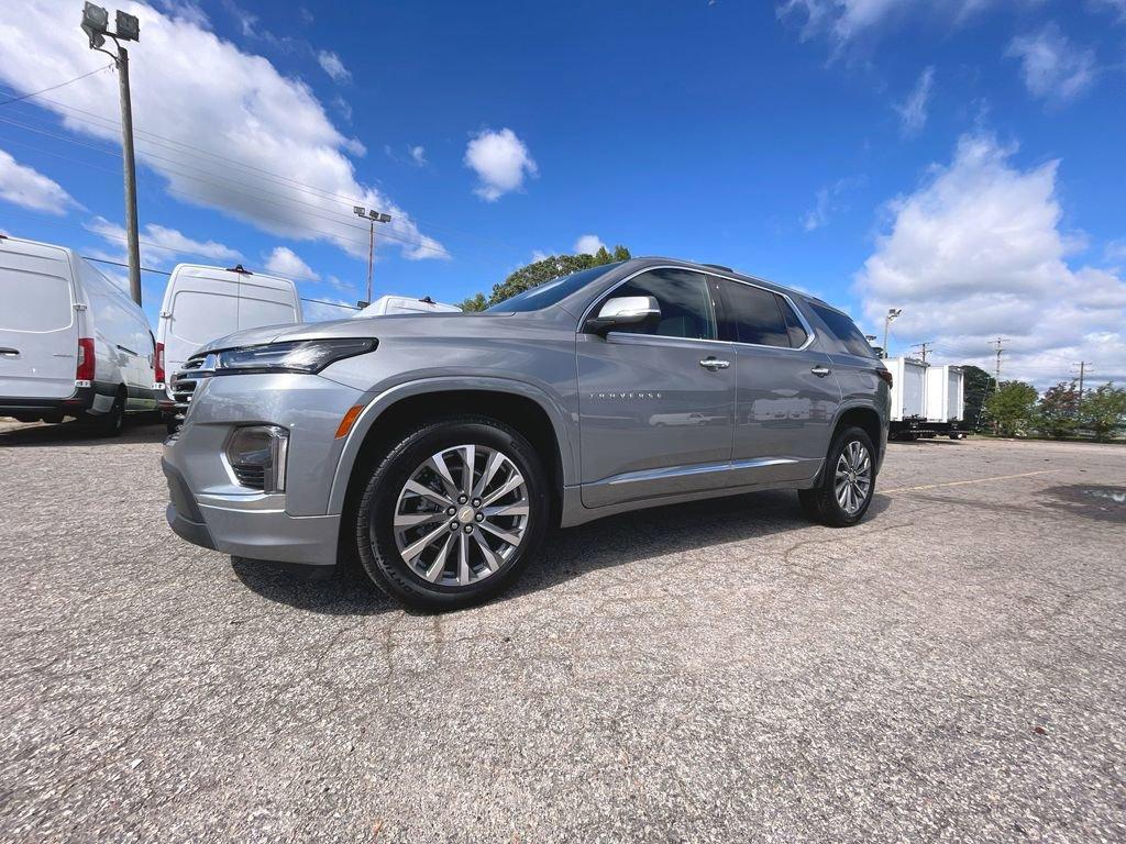 new 2023 Chevrolet Traverse car, priced at $48,135