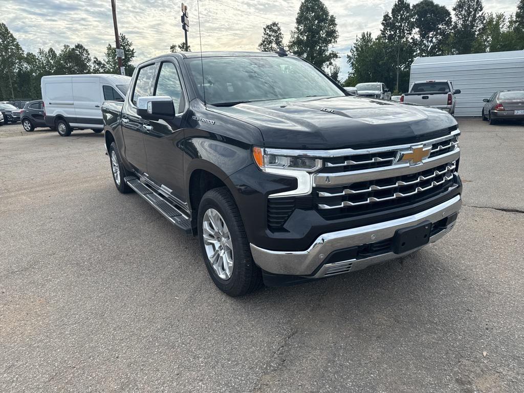 used 2024 Chevrolet Silverado 1500 car