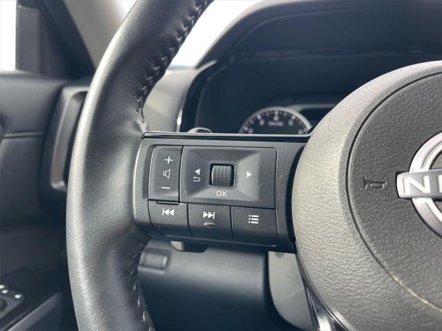used 2022 Nissan Pathfinder car, priced at $30,800
