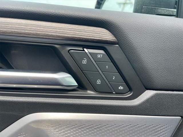 used 2024 GMC Acadia car, priced at $51,500