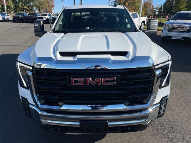 used 2024 GMC Sierra 2500 car, priced at $40,900