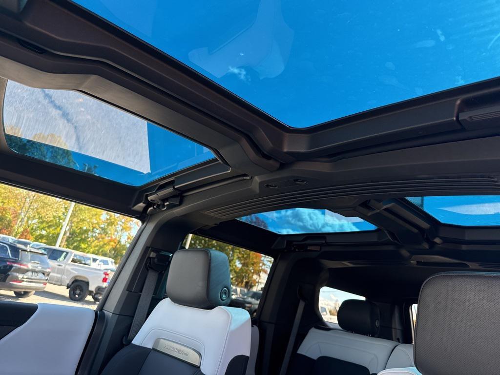 used 2025 GMC HUMMER EV SUV car, priced at $71,450