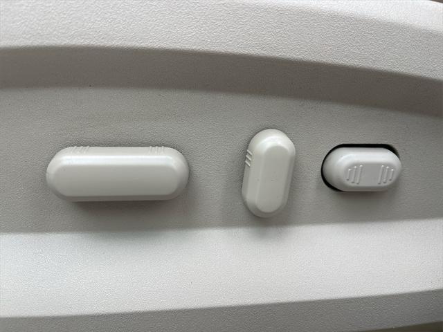 used 2013 Lincoln MKX car, priced at $8,150
