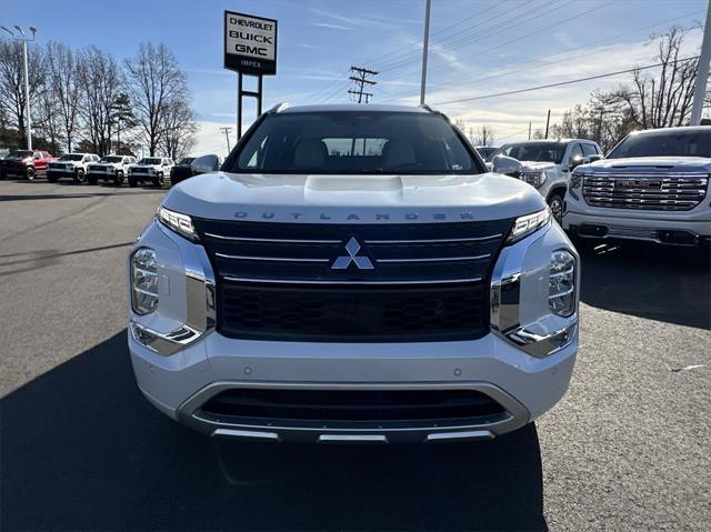 used 2023 Mitsubishi Outlander car, priced at $29,891