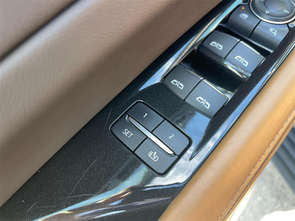 used 2021 Cadillac Escalade ESV car, priced at $48,680