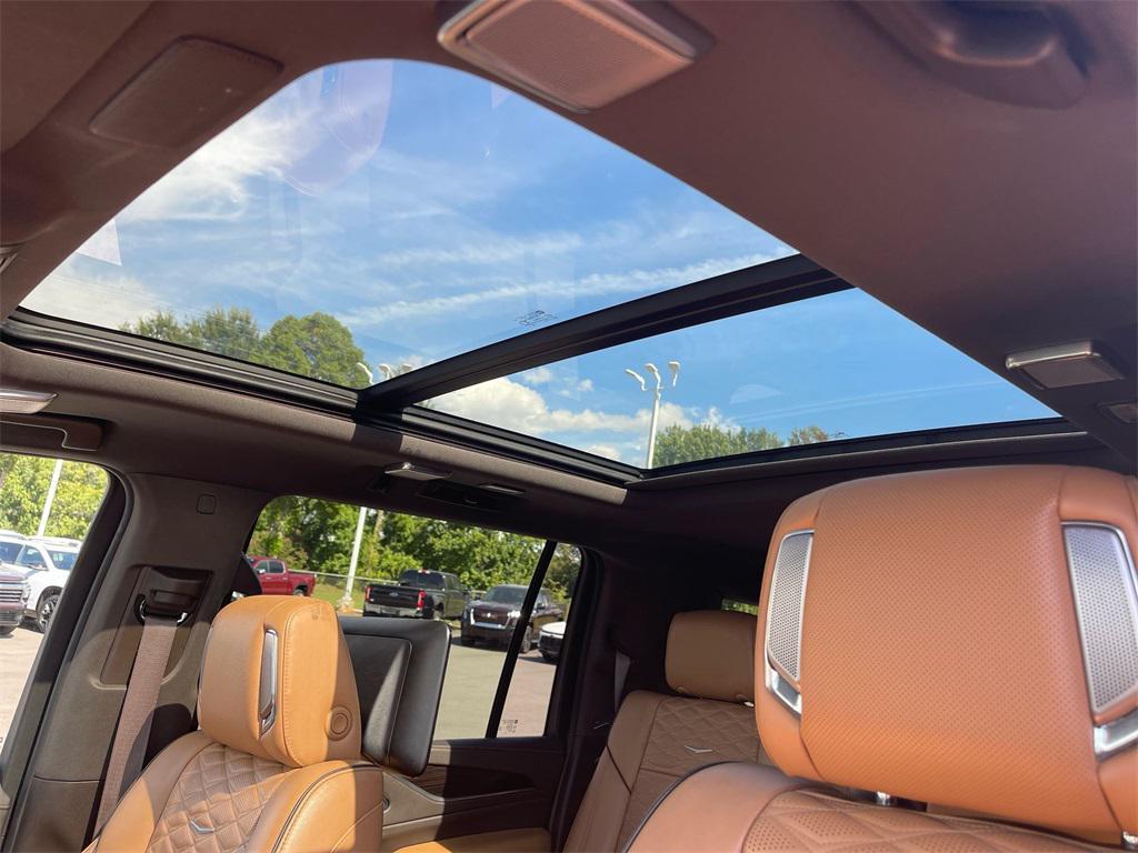 used 2021 Cadillac Escalade ESV car, priced at $48,680