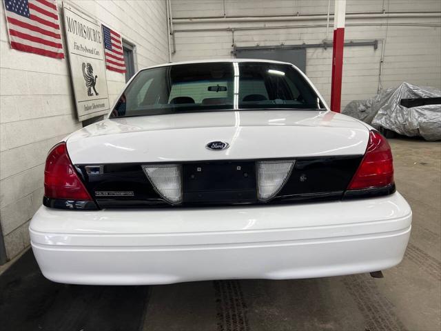 used 2002 Ford Crown Victoria car, priced at $5,450