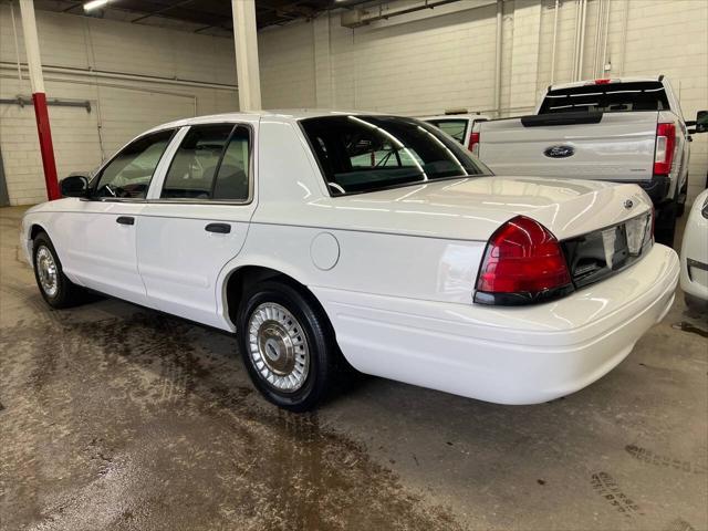 used 2002 Ford Crown Victoria car, priced at $5,450