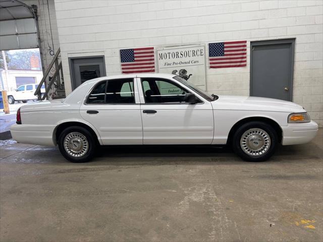 used 2002 Ford Crown Victoria car, priced at $5,450