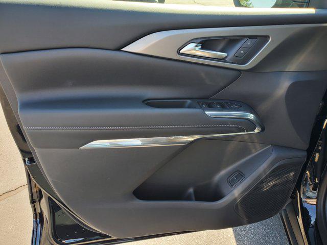 new 2025 Chevrolet Traverse car, priced at $39,965