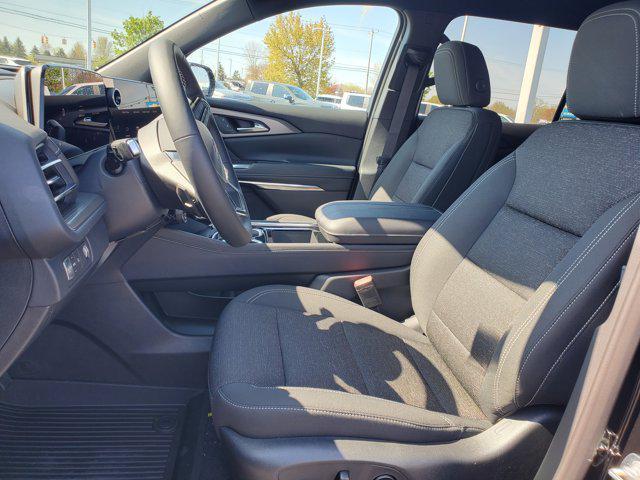 new 2025 Chevrolet Traverse car, priced at $39,965