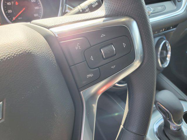 new 2025 Chevrolet Blazer car, priced at $35,504