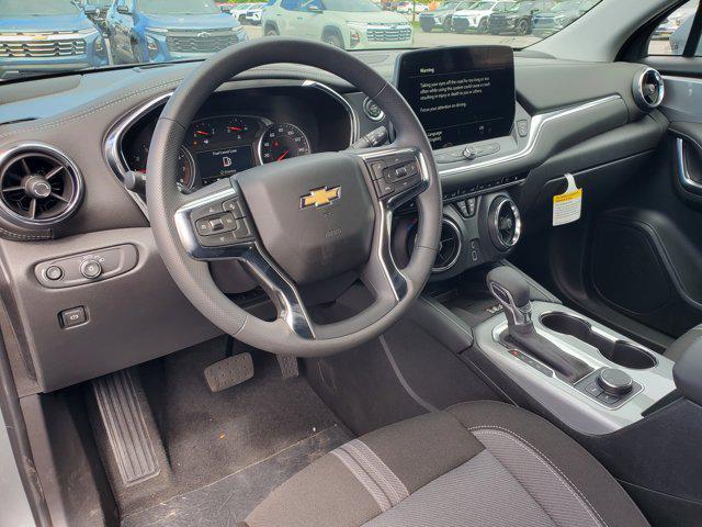 new 2025 Chevrolet Blazer car, priced at $35,072