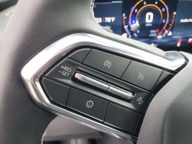 new 2025 Chevrolet Traverse car, priced at $41,391