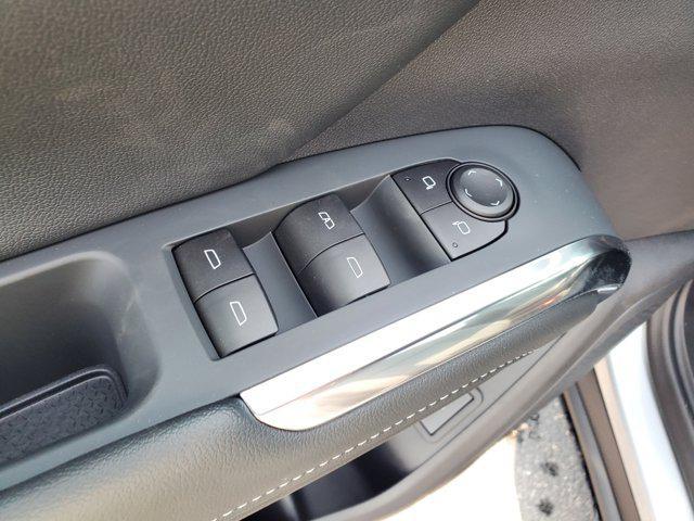 new 2025 Chevrolet Traverse car, priced at $41,391