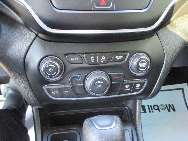 used 2019 Jeep Cherokee car, priced at $16,959