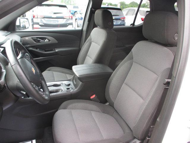 used 2023 Chevrolet Traverse car, priced at $29,482