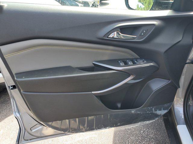 new 2025 Chevrolet Trax car, priced at $24,368