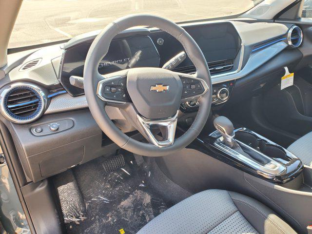 new 2025 Chevrolet Trax car, priced at $25,385