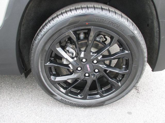 used 2023 GMC Terrain car, priced at $24,723