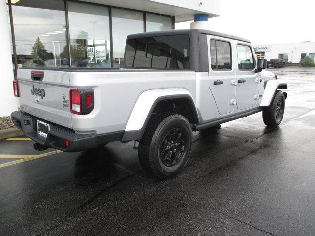 used 2022 Jeep Gladiator car, priced at $32,267