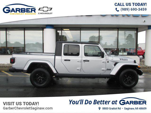 used 2022 Jeep Gladiator car, priced at $32,267