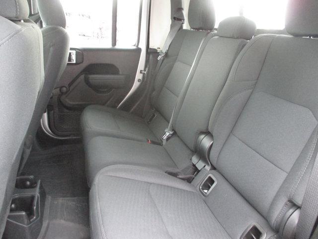 used 2022 Jeep Gladiator car, priced at $32,267