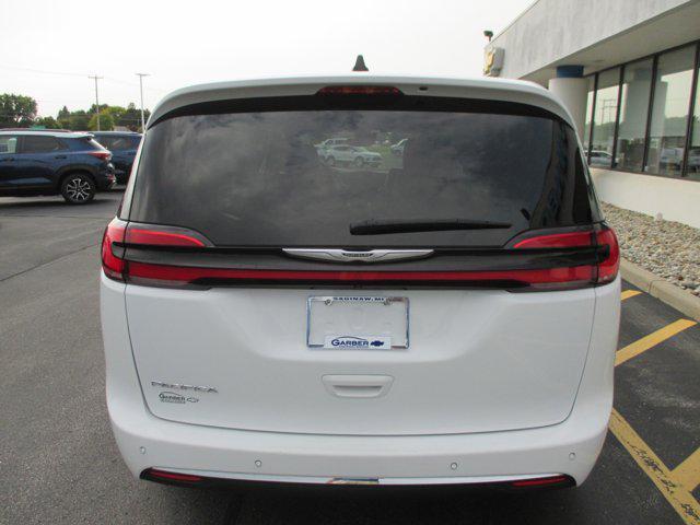 used 2024 Chrysler Pacifica Hybrid car, priced at $39,430