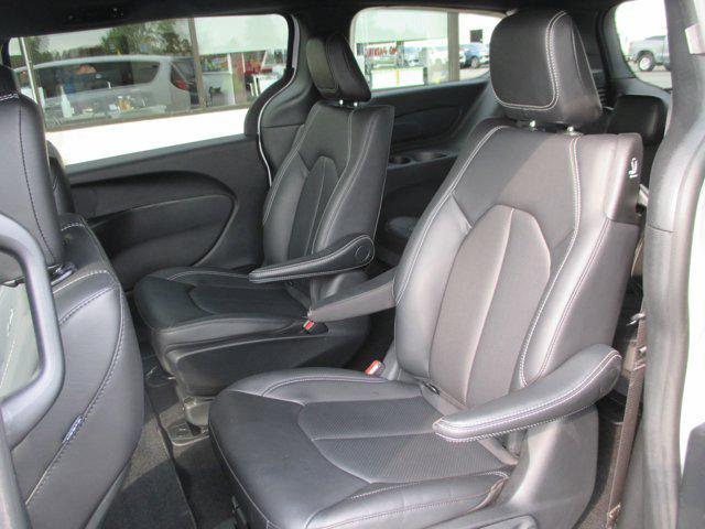 used 2024 Chrysler Pacifica Hybrid car, priced at $39,430