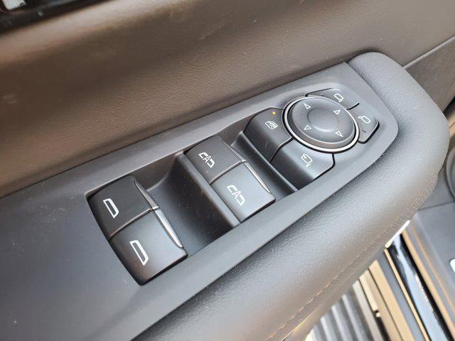 new 2025 Chevrolet Suburban car, priced at $91,777