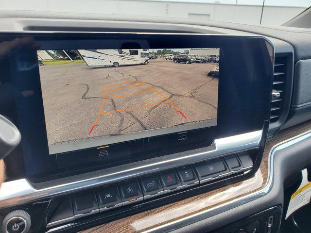 new 2024 Chevrolet Silverado 1500 car, priced at $47,595