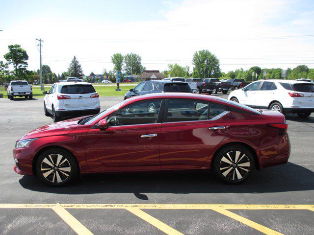 used 2022 Nissan Altima car, priced at $20,928