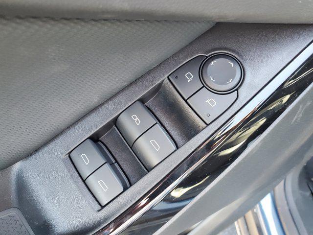 new 2025 Chevrolet Equinox car, priced at $29,399