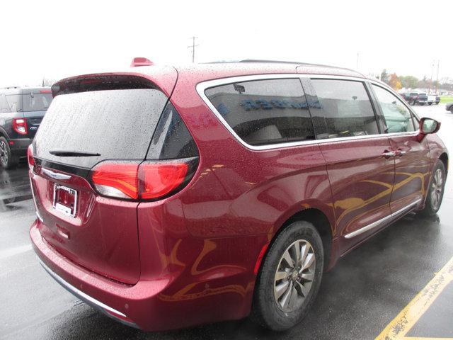 used 2019 Chrysler Pacifica car, priced at $26,336