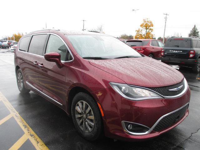 used 2019 Chrysler Pacifica car, priced at $26,336