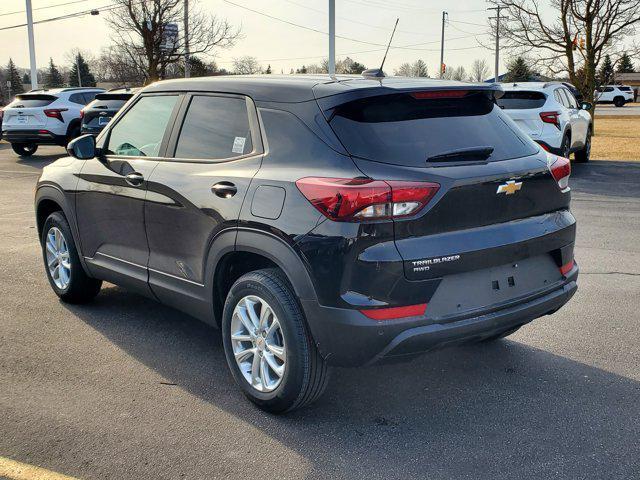 new 2025 Chevrolet TrailBlazer car, priced at $25,819