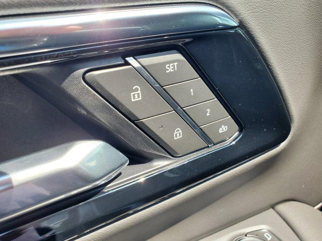 new 2025 Chevrolet Suburban car, priced at $72,036