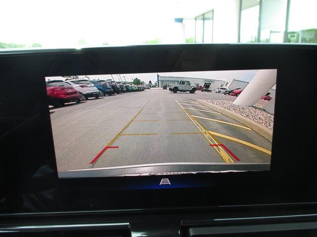 used 2024 Chevrolet TrailBlazer car, priced at $27,968