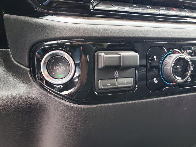 new 2025 Chevrolet Silverado 1500 car, priced at $48,643