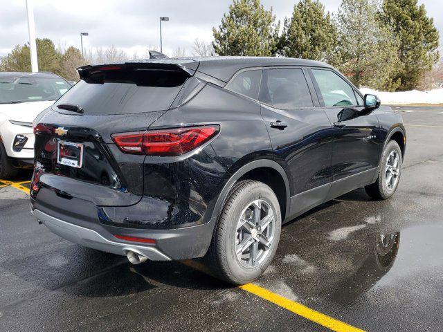 new 2025 Chevrolet Blazer car, priced at $33,116