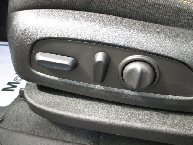 used 2023 Chevrolet Equinox car, priced at $24,979
