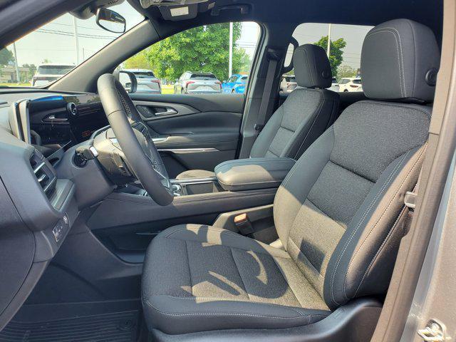new 2025 Chevrolet Traverse car, priced at $39,559